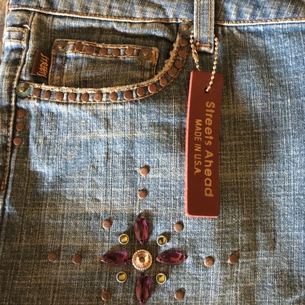 NWT Swarovski & Jewel Streets Ahead Boho Jeans - Picture 5 of 10